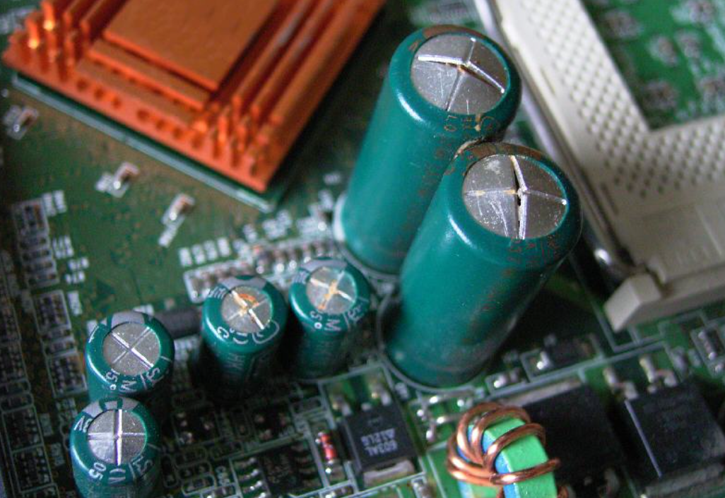 Wiki Example of Japanese Plague Capacitors